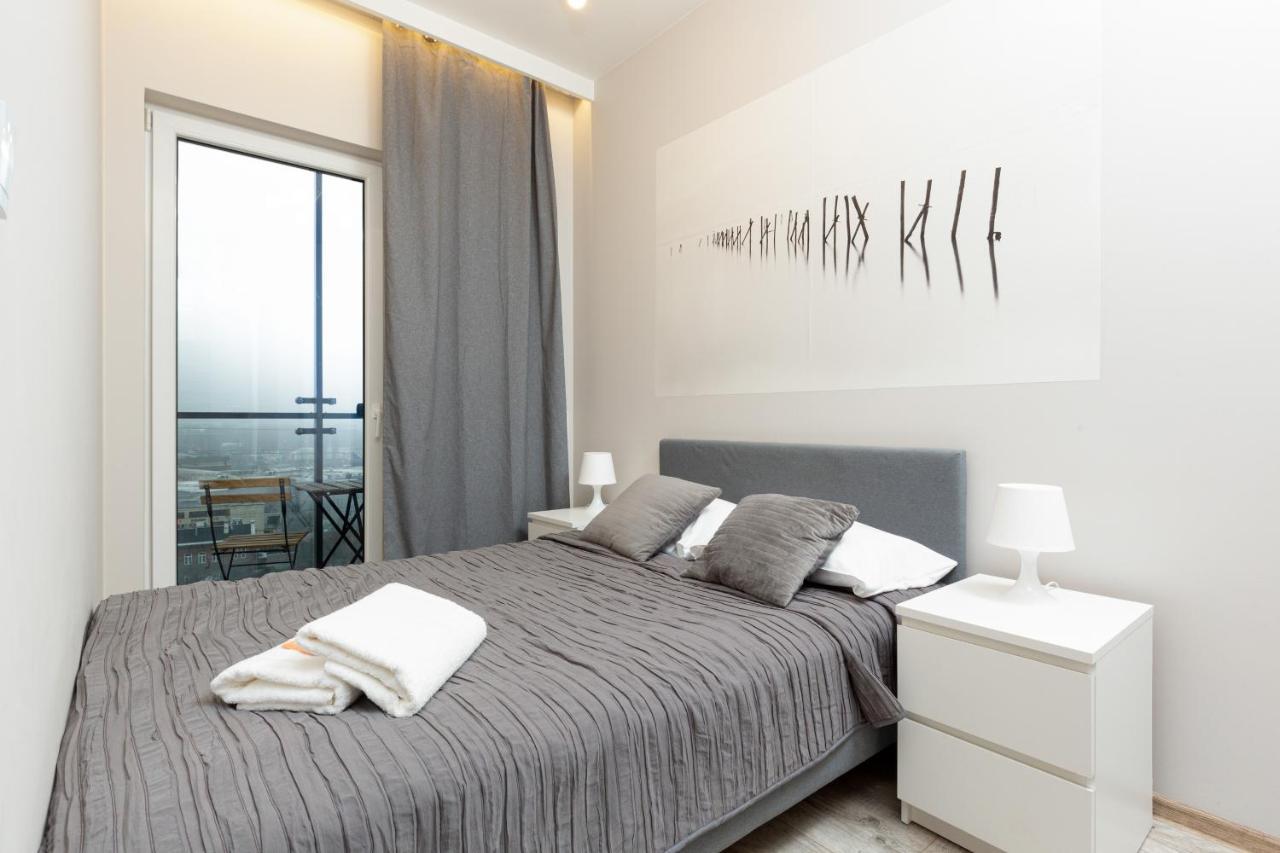 Business Center Apartments Warsaw Wola By Noclegi Renters Exteriör bild