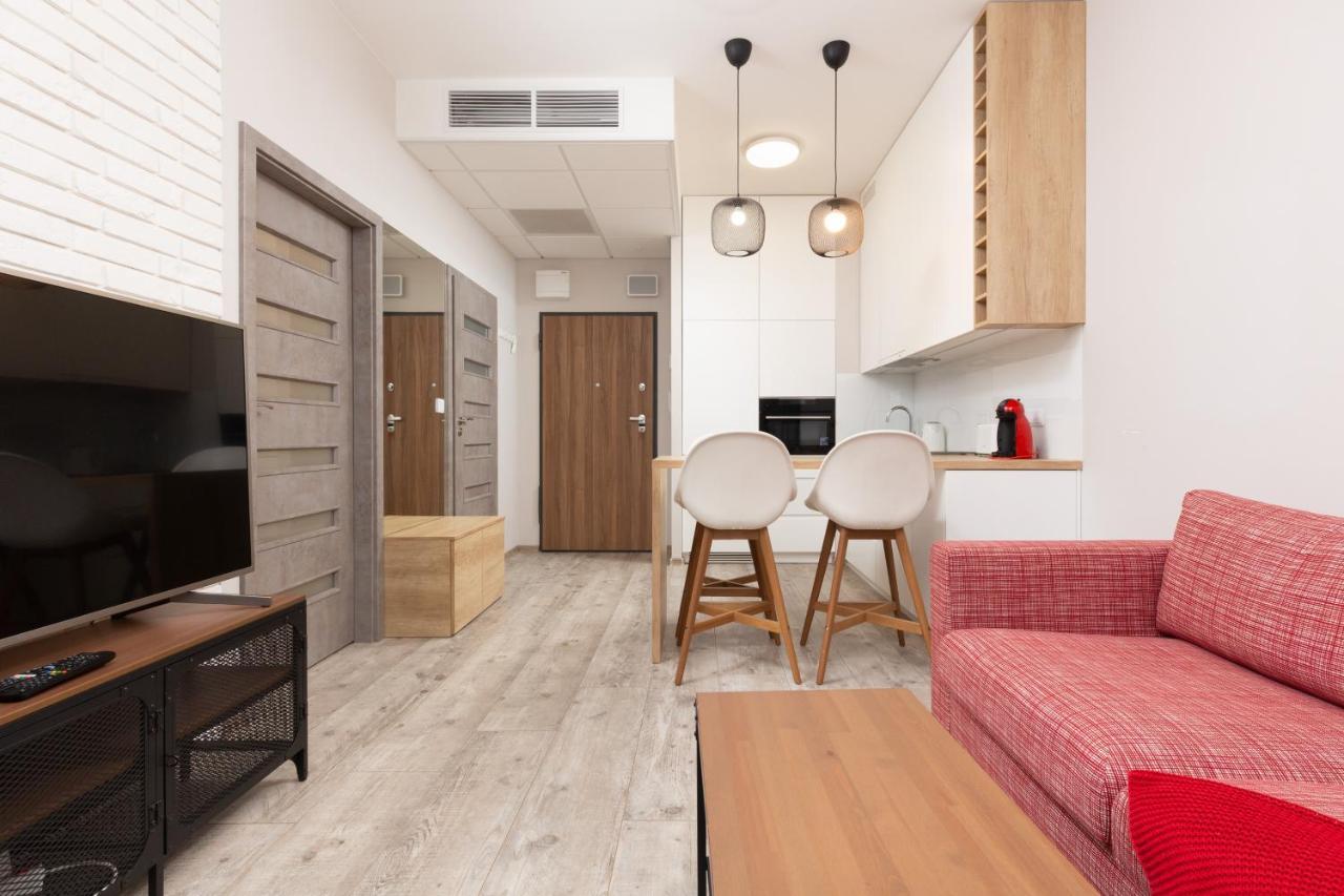 Business Center Apartments Warsaw Wola By Noclegi Renters Exteriör bild