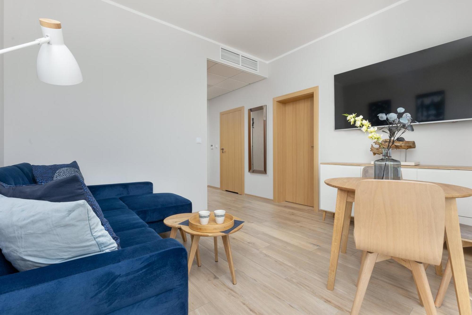 Business Center Apartments Warsaw Wola By Noclegi Renters Exteriör bild